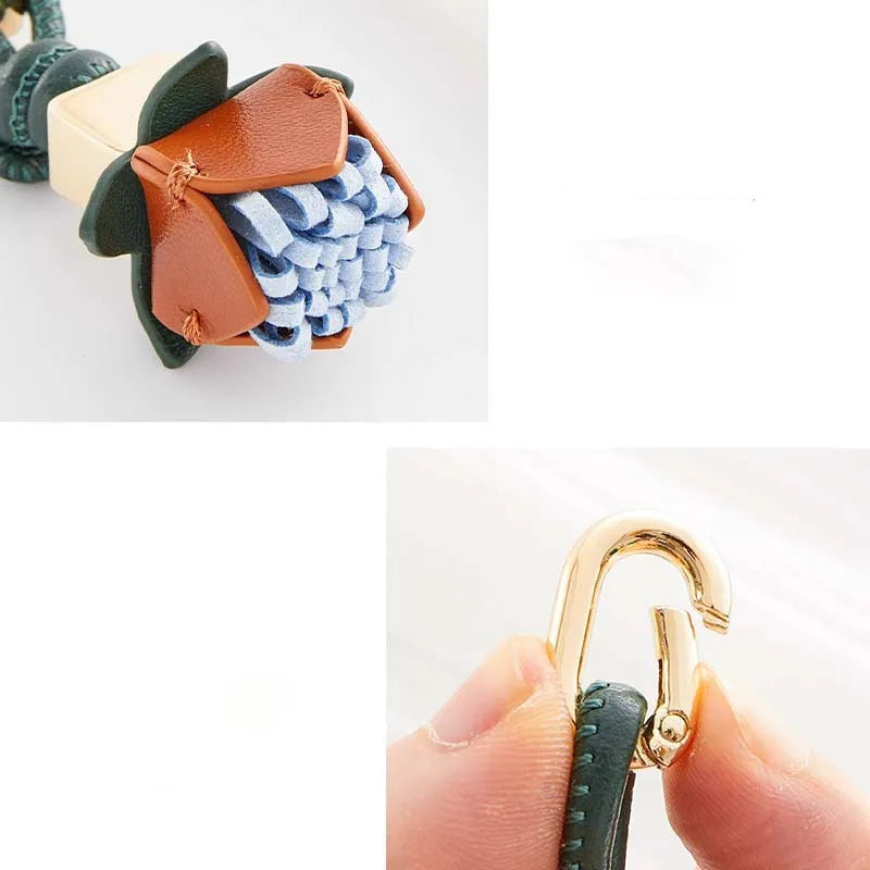 Charm de Cuero con Flores – Detalle Femenino y Sofisticado