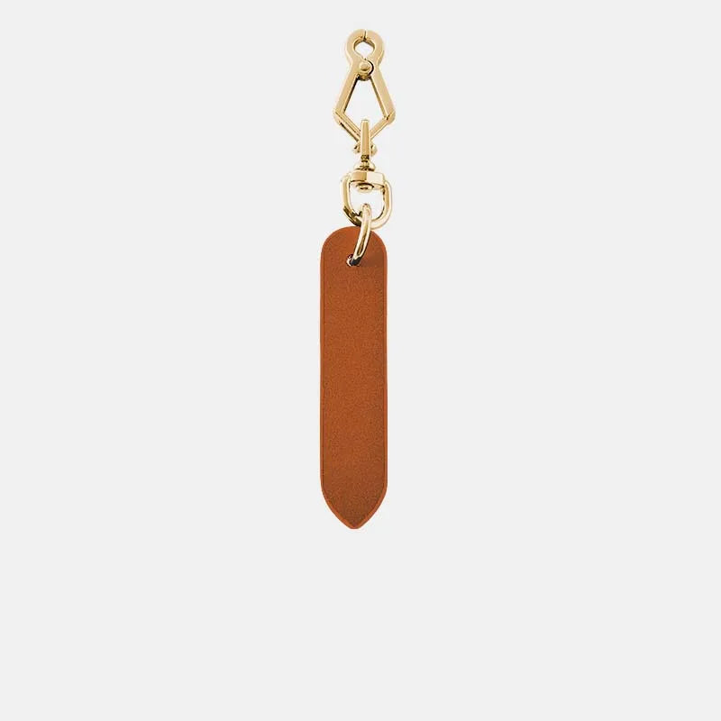 Charm con Aro Dorado (6.5 cm) – Elegancia Minimalista y Sofisticación