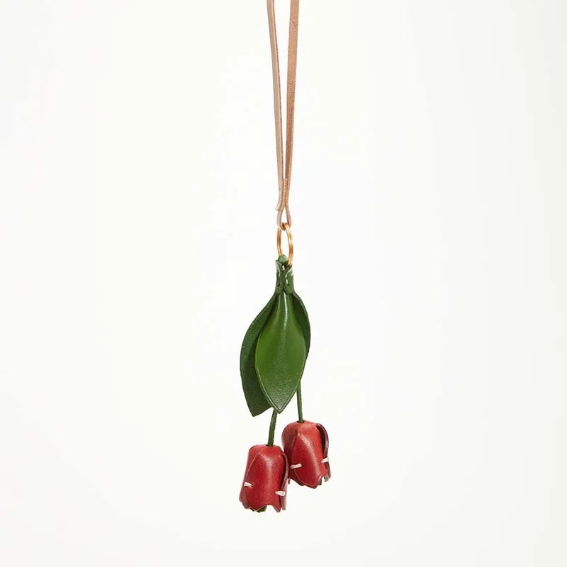 Charm de Tulipanes para Bolso – Toque Floral y Elegancia Natural