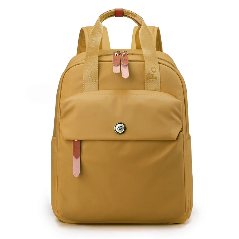 Mochila de Nailon Impermeable para Mujer – Elegancia, Espacio y Comodidad